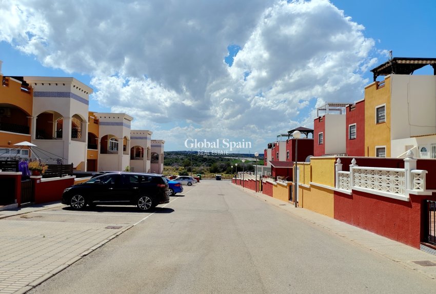 Resale - APARTMENT -
LOS BALCONES - LOS ALTOS - Costa Blanca
