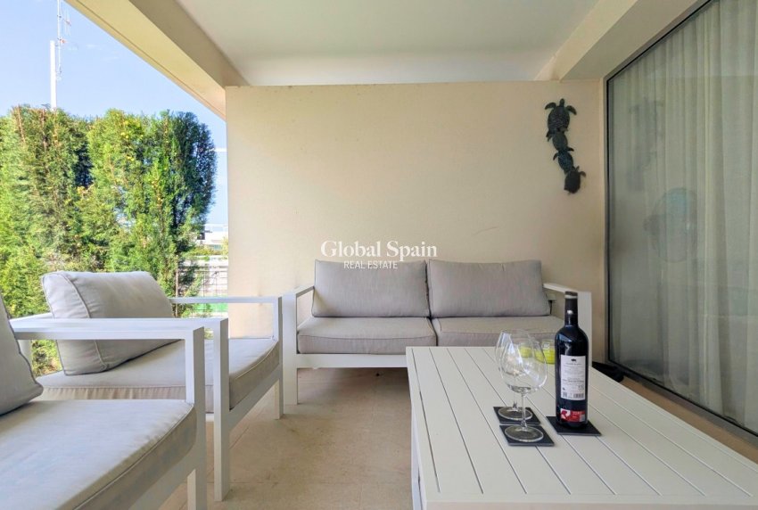 Resale - APARTMENT -
LOS BALCONES - LOS ALTOS - Costa Blanca
