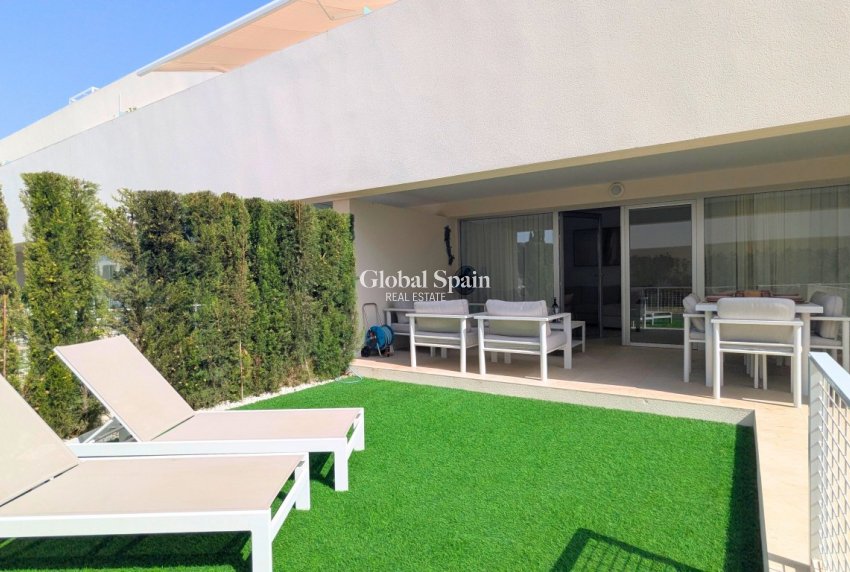 Resale - APARTMENT -
Los Balcones