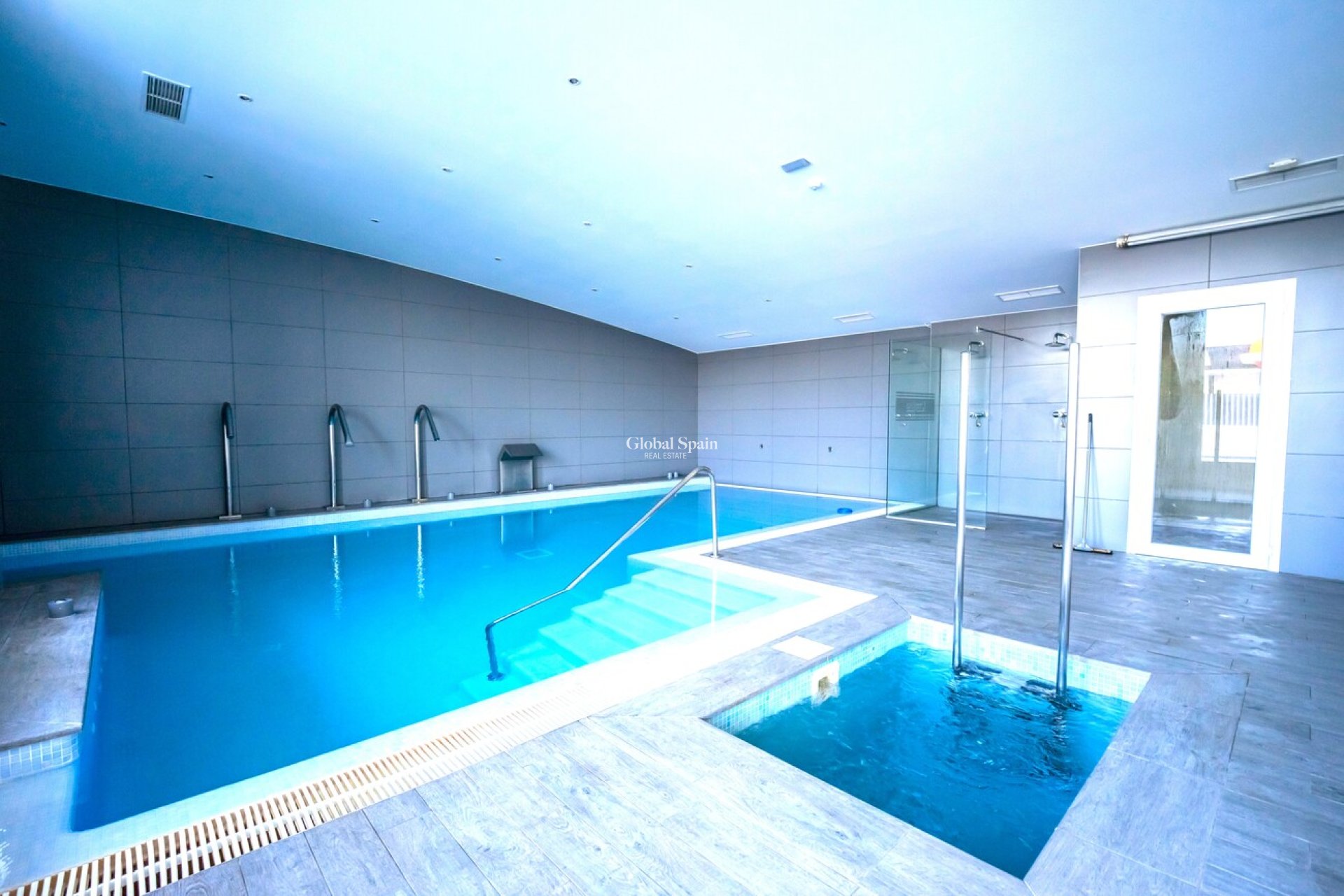 Resale - APARTMENT -
LOS DOLSES - Altos de Mediterraneo