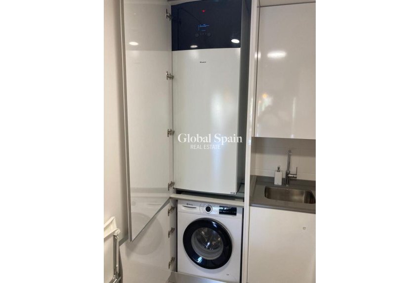 Resale - APARTMENT -
LOS DOLSES - Costa Blanca