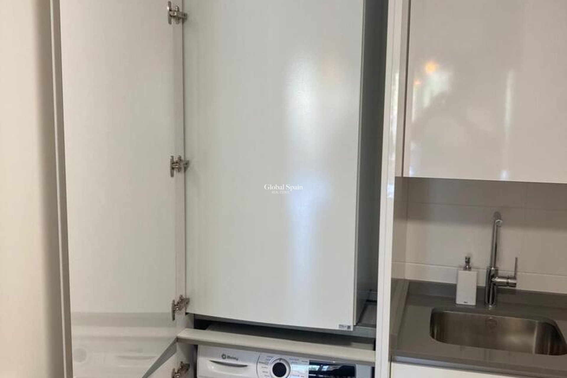 Resale - APARTMENT -
LOS DOLSES - Costa Blanca