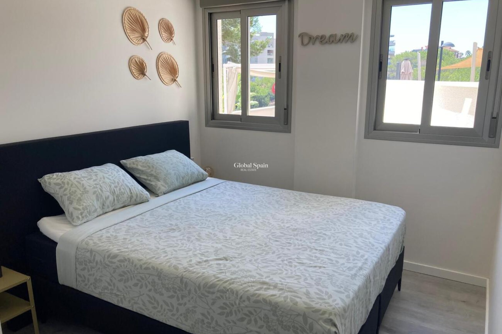 Resale - APARTMENT -
LOS DOLSES - Costa Blanca