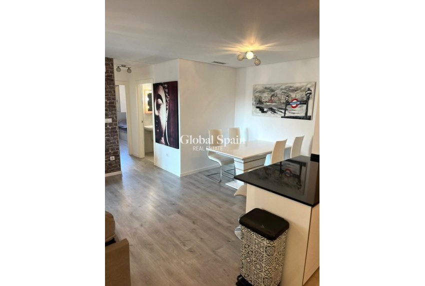 Resale - APARTMENT -
LOS DOLSES - Inland