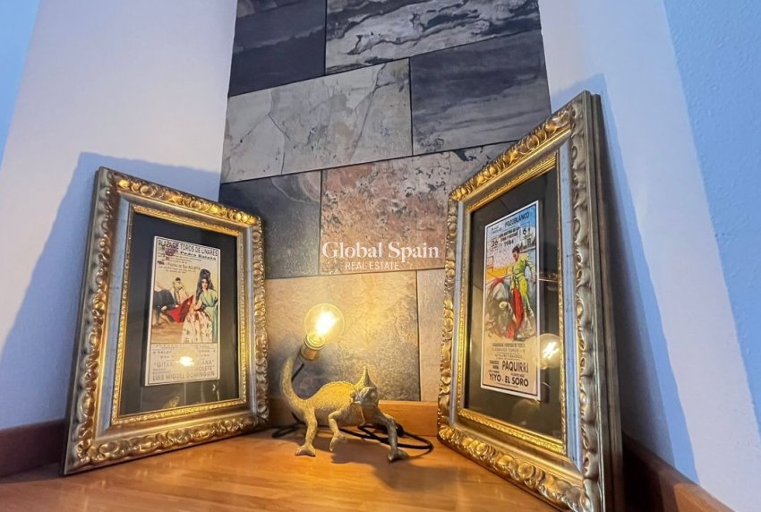 Resale - APARTMENT -
LOS DOLSES - Inland