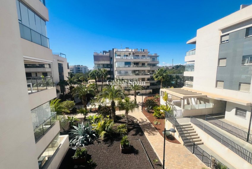 Resale - APARTMENT -
LOS DOLSES - Inland