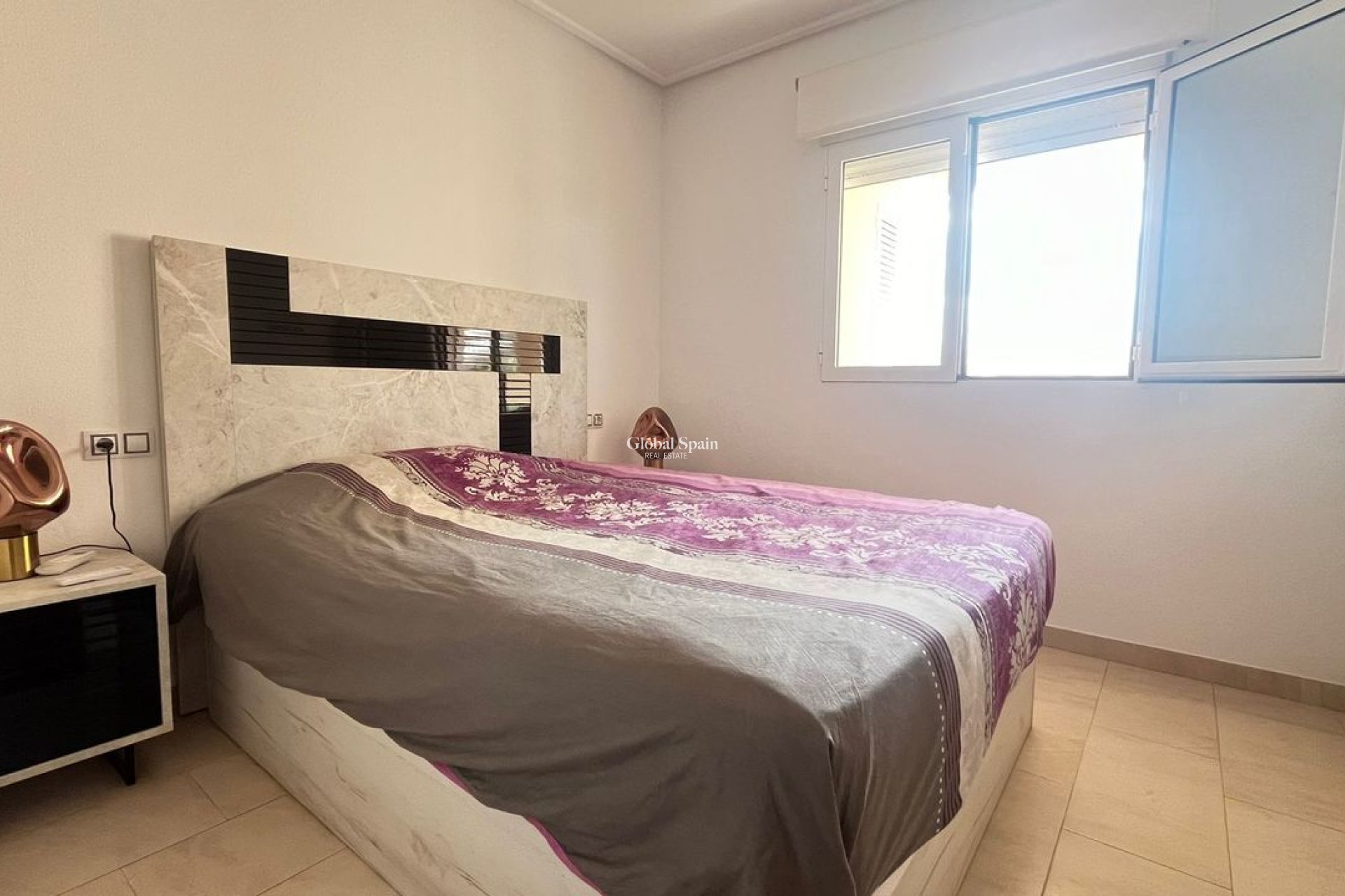 Resale - APARTMENT -
LOS DOLSES - Inland