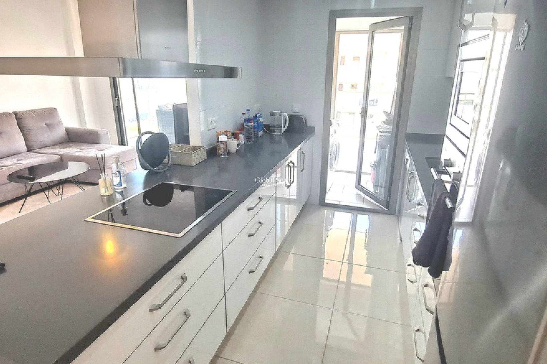 Resale - APARTMENT -
LOS DOLSES - Inland
