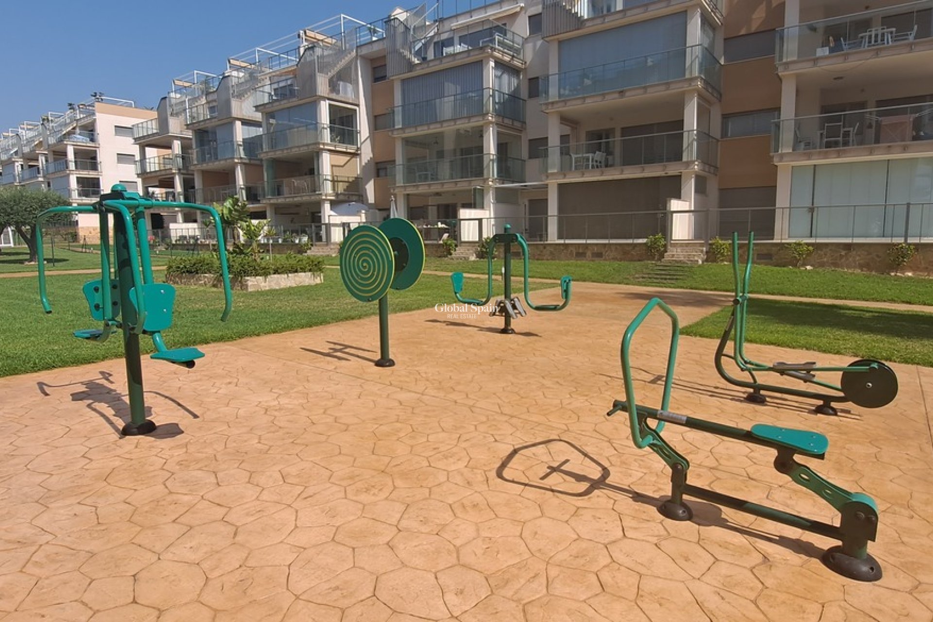 Resale - APARTMENT -
LOS DOLSES - Inland