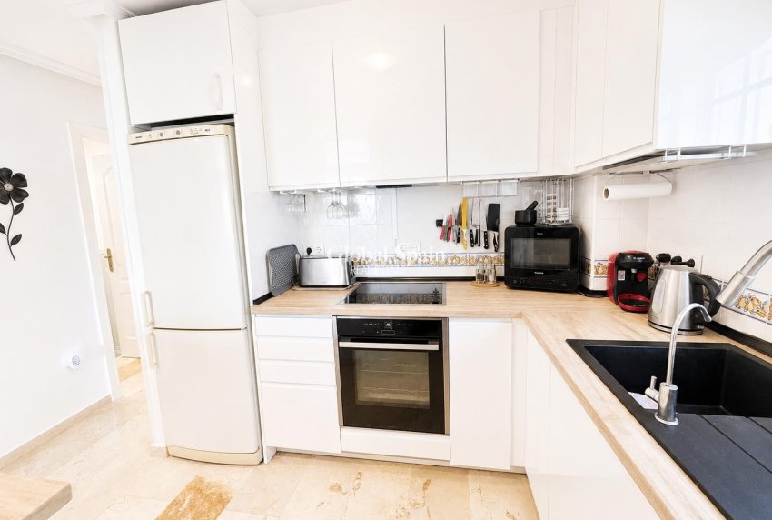 Resale - APARTMENT -
LOS DOLSES - Inland