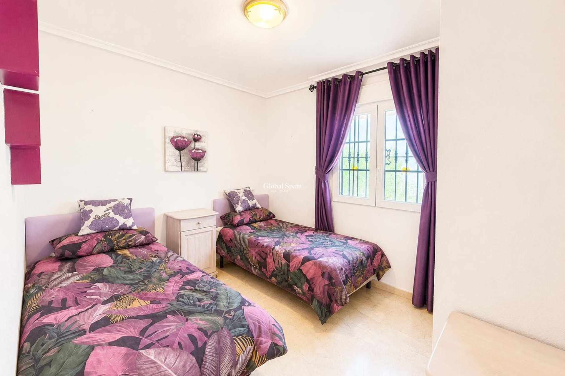 Resale - APARTMENT -
LOS DOLSES - Inland