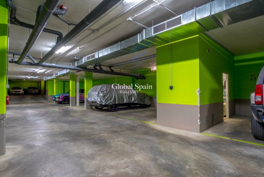 Resale - Apartment -
Los Dolses