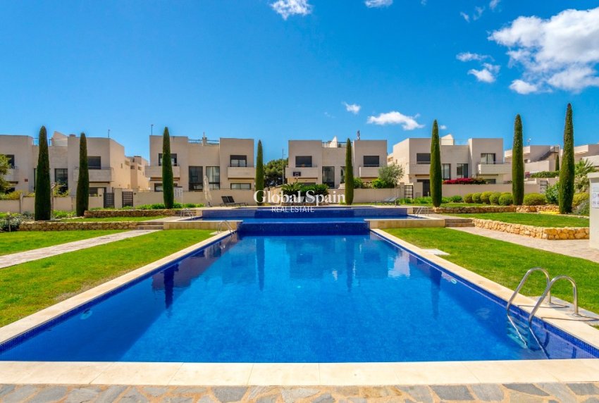 Resale - Apartment -
Los Dolses