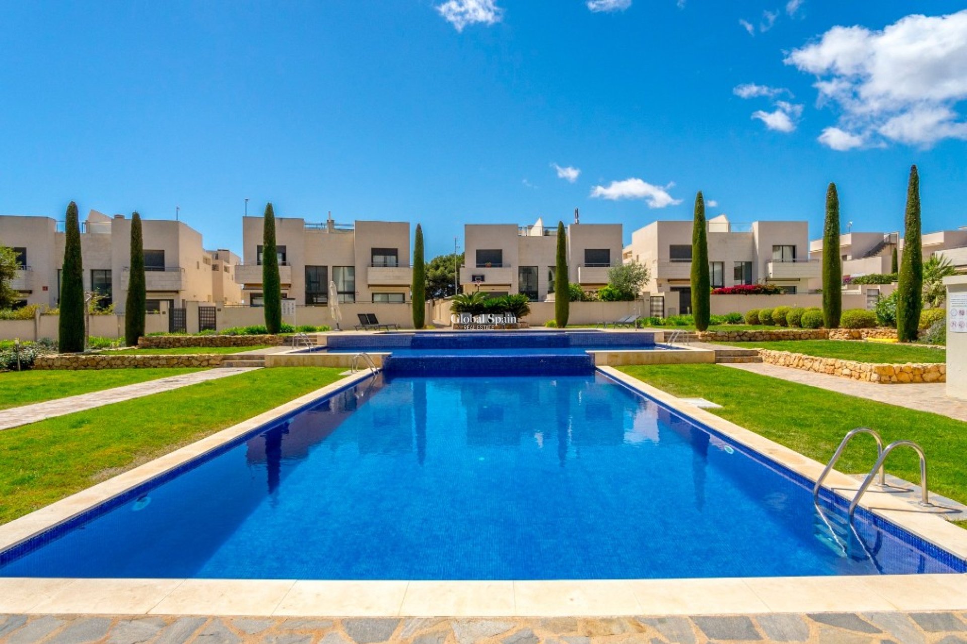 Resale - Apartment -
Los Dolses