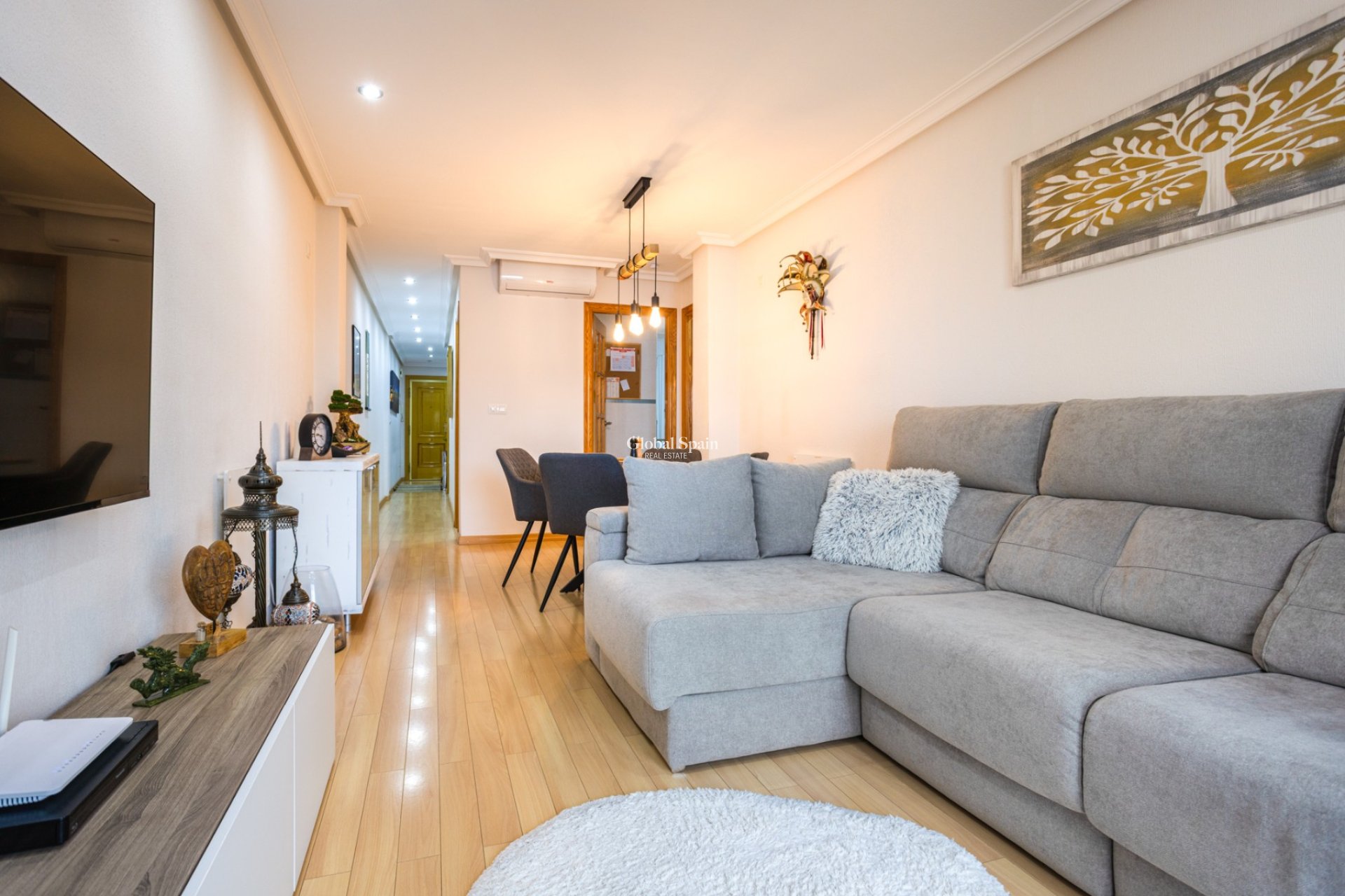 Resale - APARTMENT -
LOS MONTESINOS - Costa Blanca