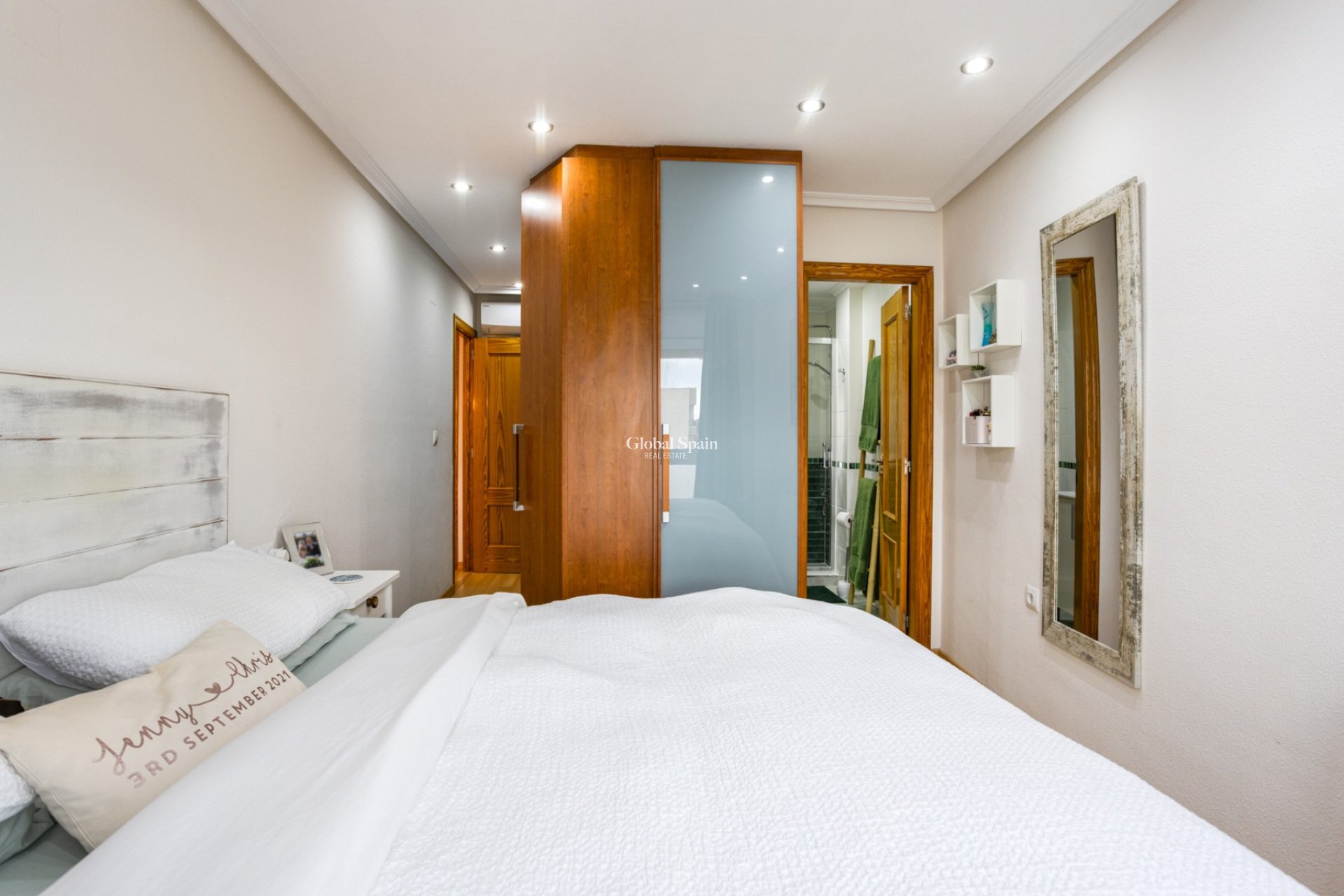 Resale - APARTMENT -
LOS MONTESINOS - Costa Blanca