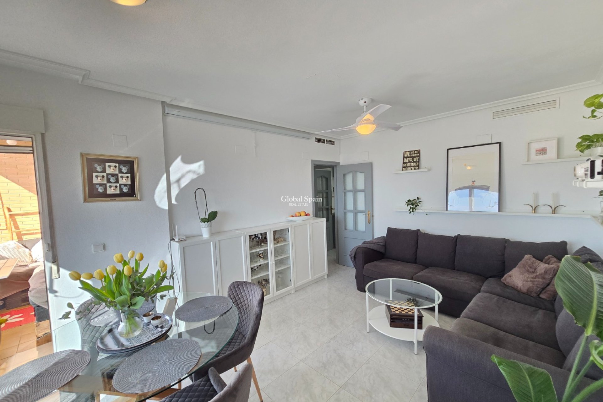 Resale - APARTMENT -
LOS MONTESINOS - Costa Blanca