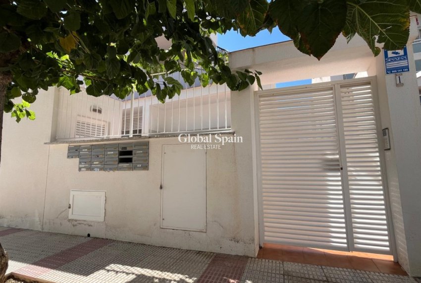 Resale - APARTMENT -
LOS NAREJOS - Costa Calida