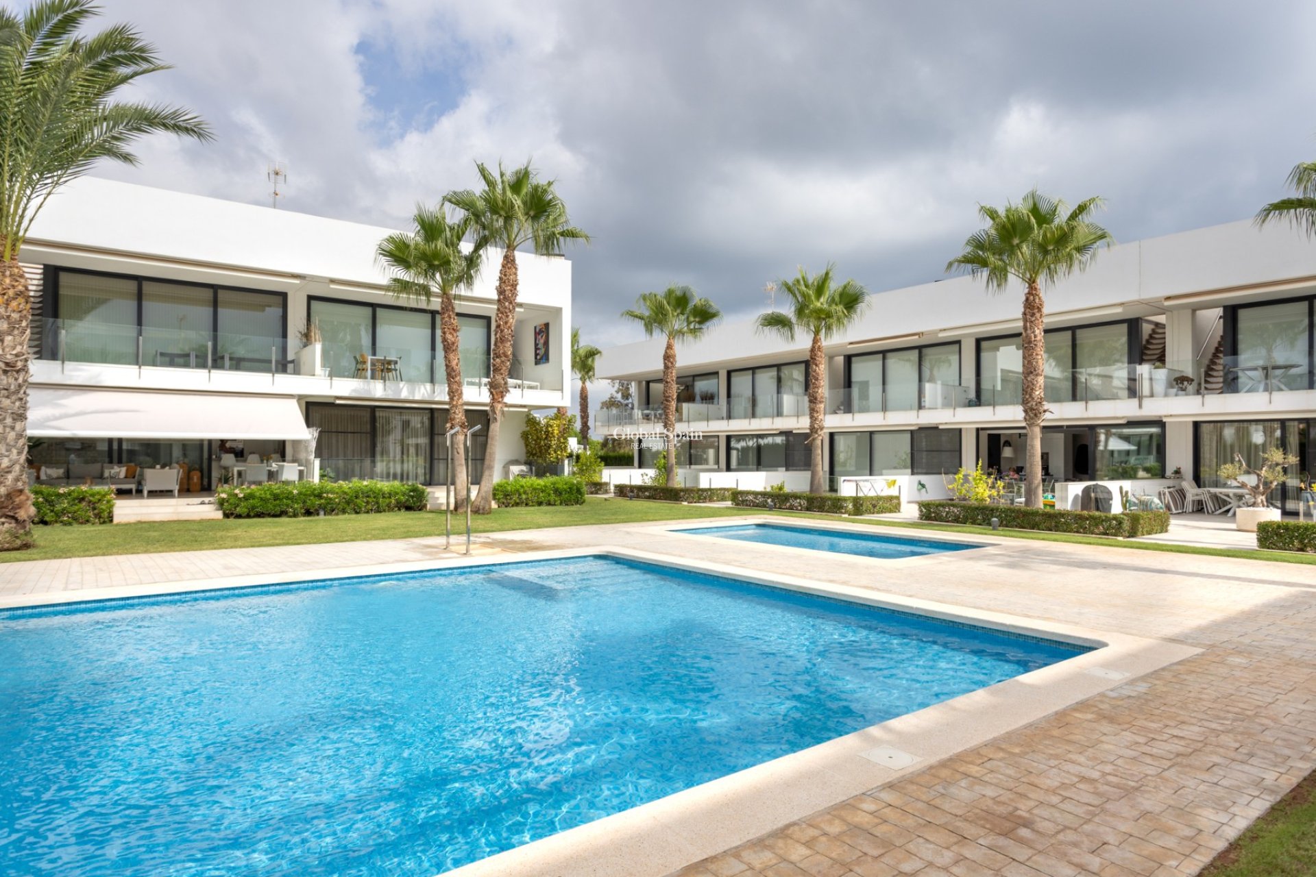 Resale - APARTMENT -
MAR DE CRISTAL - Costa Calida
