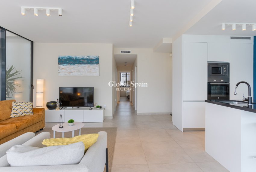 Resale - APARTMENT -
MAR DE CRISTAL - Costa Calida