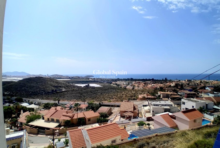 Resale - APARTMENT -
MAZARRÓN - Playa Sol Ii