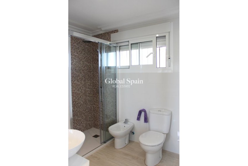 Resale - APARTMENT -
MIL PALMERAS  - Costa Blanca