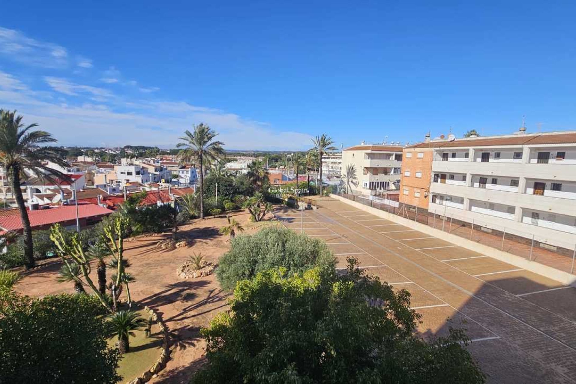 Resale - APARTMENT -
MIL PALMERAS  - Costa Blanca