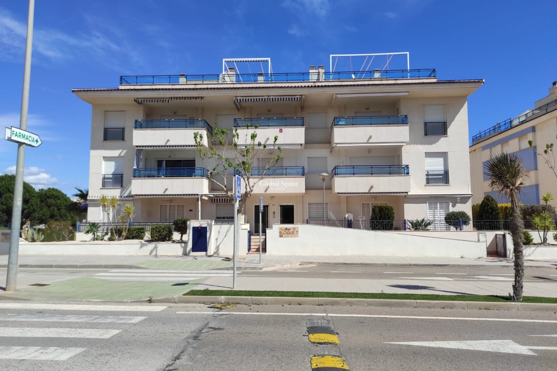 Resale - APARTMENT -
MIL PALMERAS  - Costa Blanca