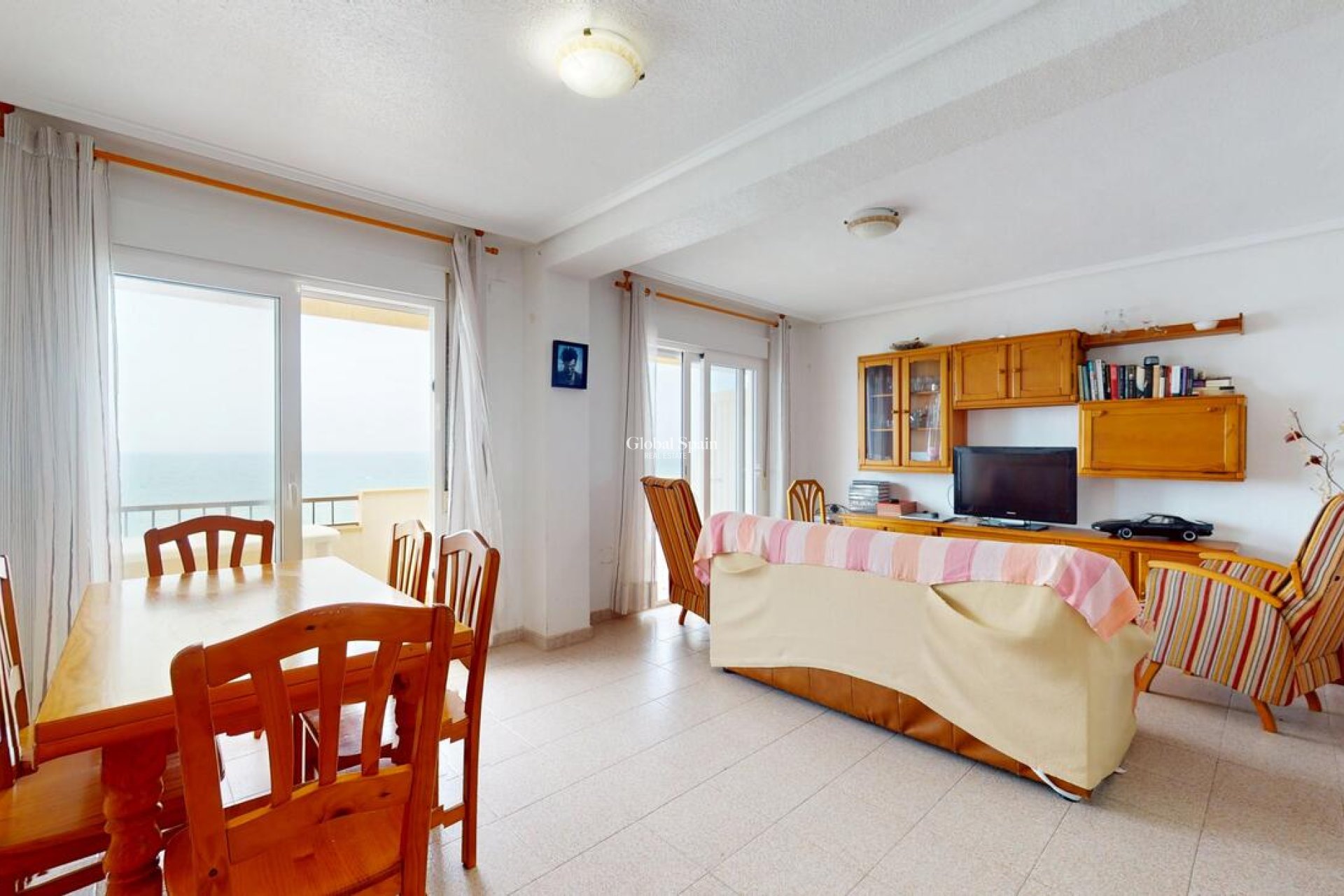 Resale - APARTMENT -
MIL PALMERAS  - Costa Blanca
