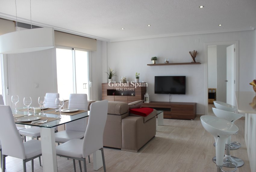 Resale - APARTMENT -
MIL PALMERAS  - Costa Blanca