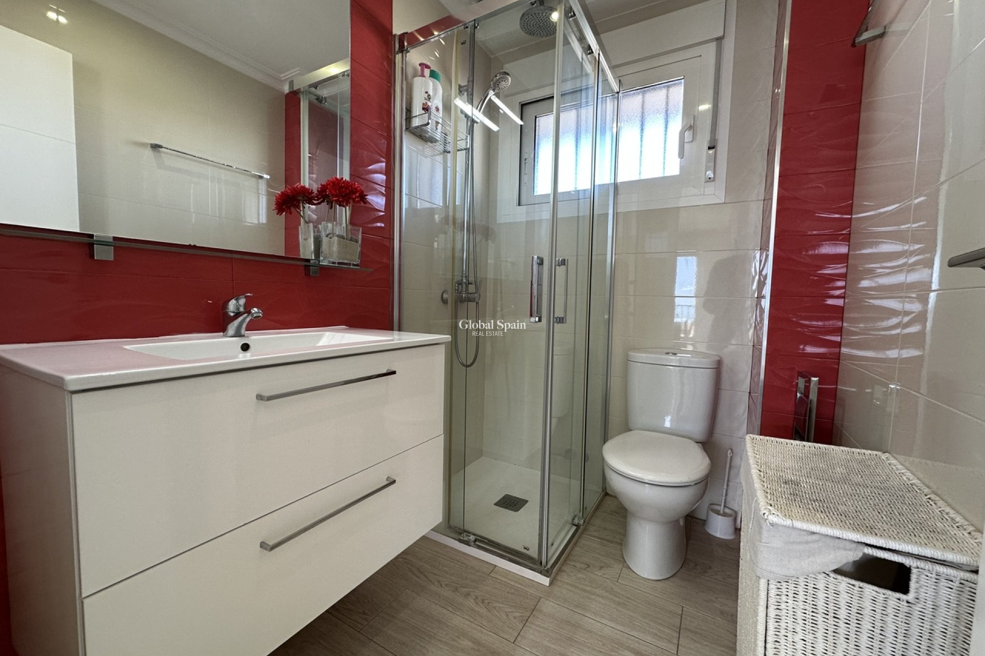 Resale - APARTMENT -
MIL PALMERAS  - Costa Blanca