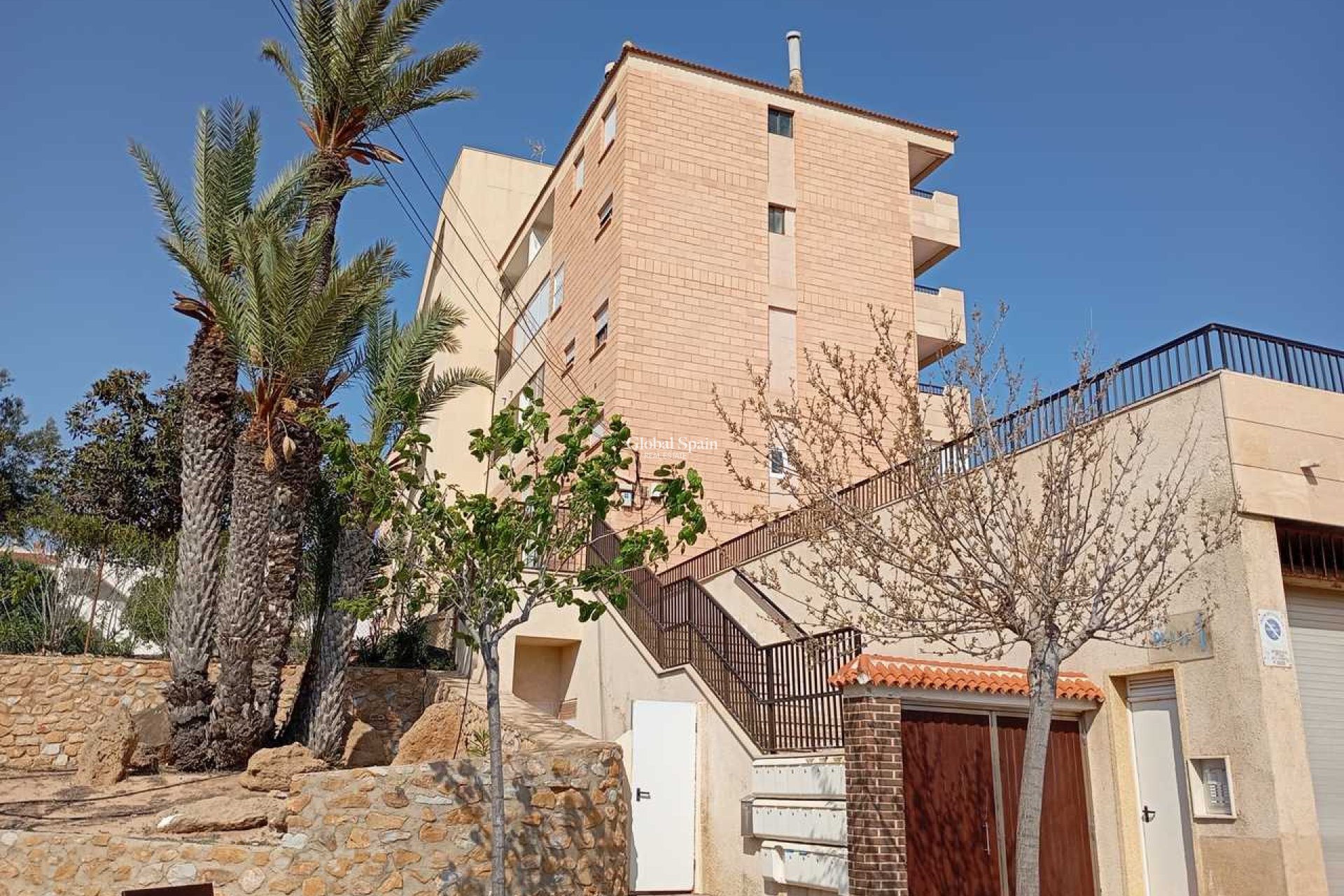 Resale - APARTMENT -
MIL PALMERAS  - Costa Blanca
