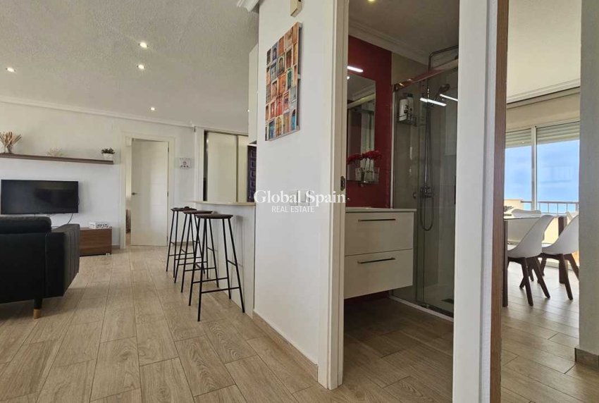 Resale - APARTMENT -
MIL PALMERAS  - Costa Blanca