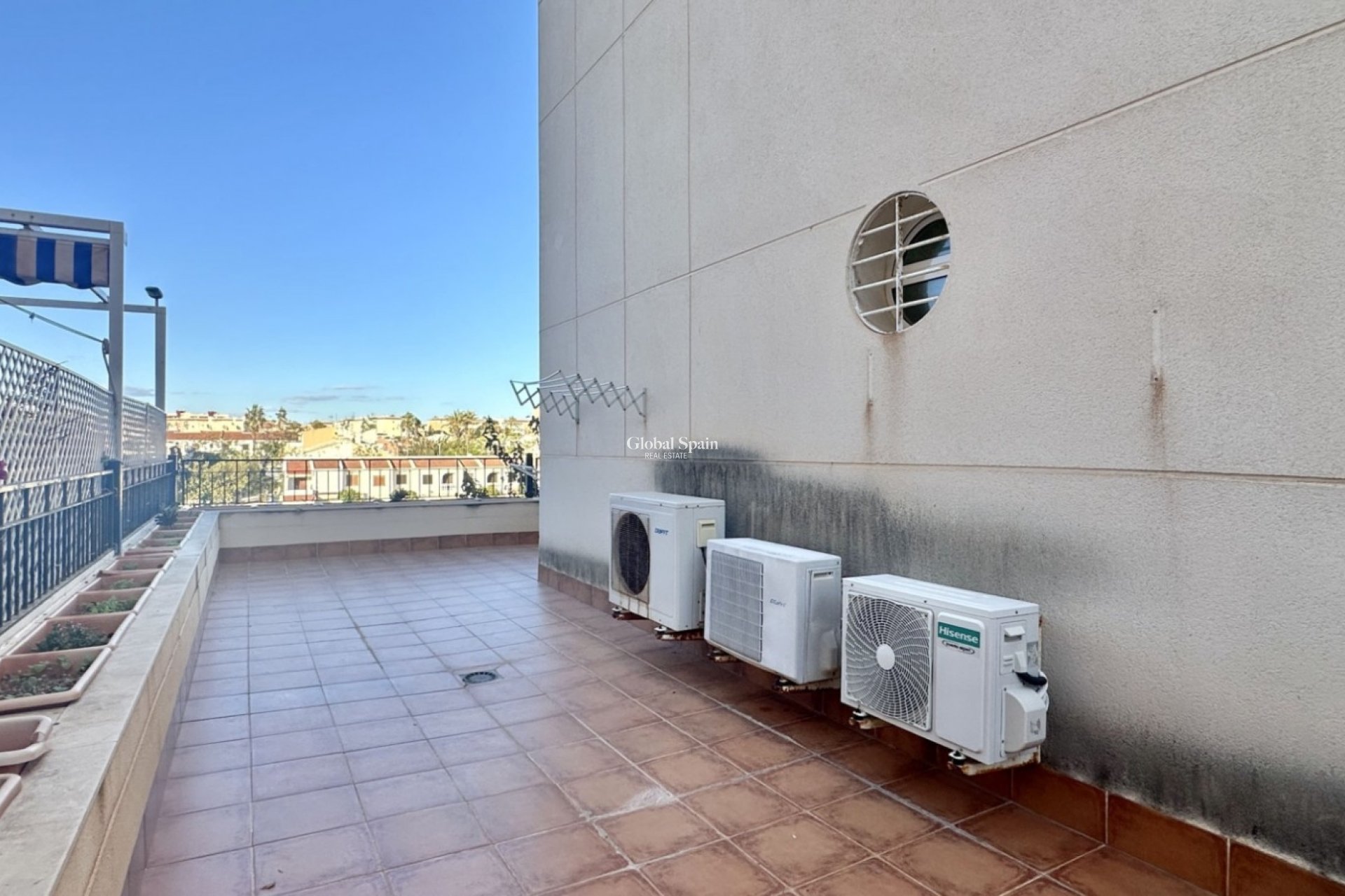 Resale - Apartment -
Mil Palmeras