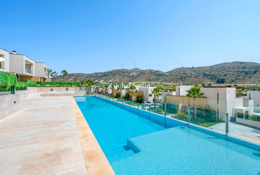 Resale - APARTMENT -
MONFORTE DEL CID - Inland