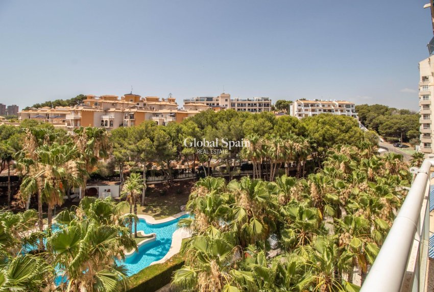 Resale - APARTMENT -
ORIHUELA COSTA - Altos de Campoamor
