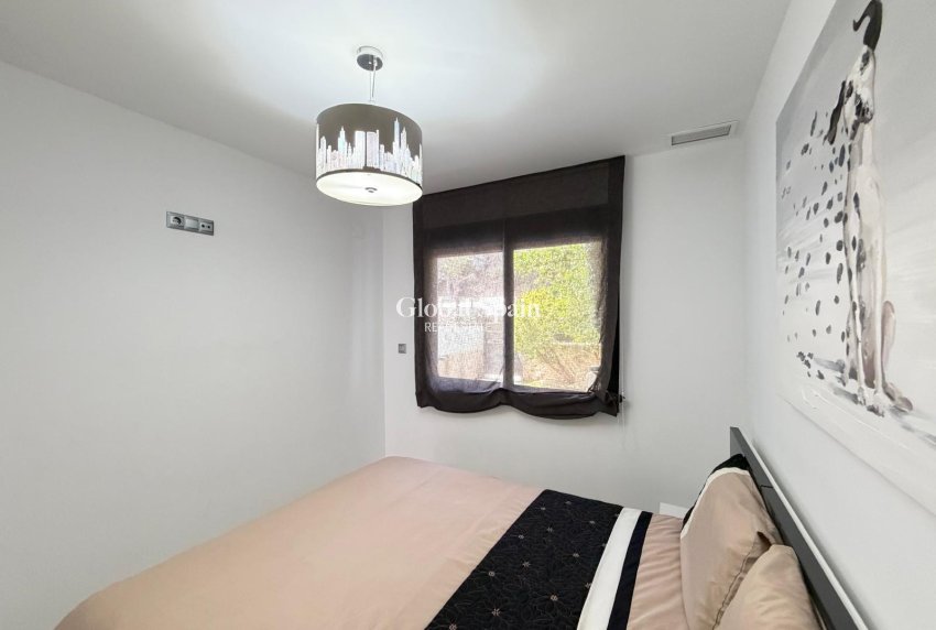 Resale - APARTMENT -
ORIHUELA COSTA - Altos de campoamor