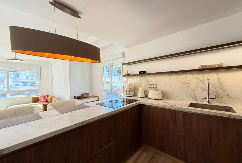 Resale - APARTMENT -
ORIHUELA COSTA - Altos de campoamor