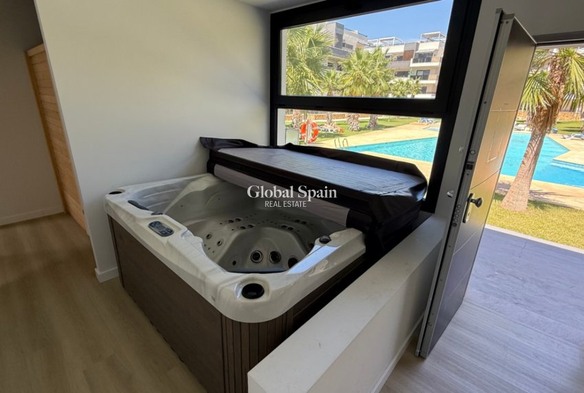 Resale - Apartment -
ORIHUELA - Costa Blanca Sur