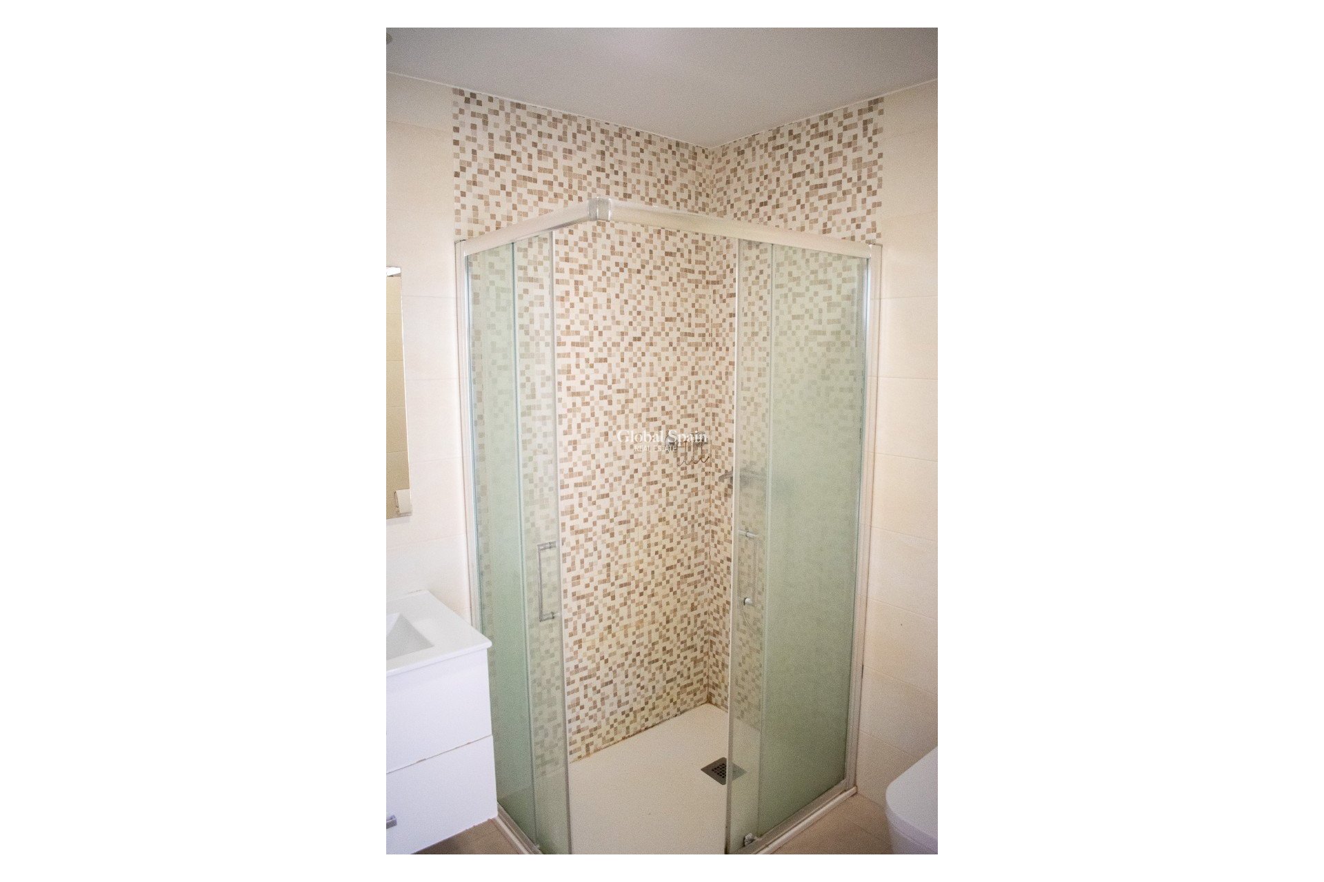 Resale - APARTMENT -
ORIHUELA COSTA - CABO ROIG