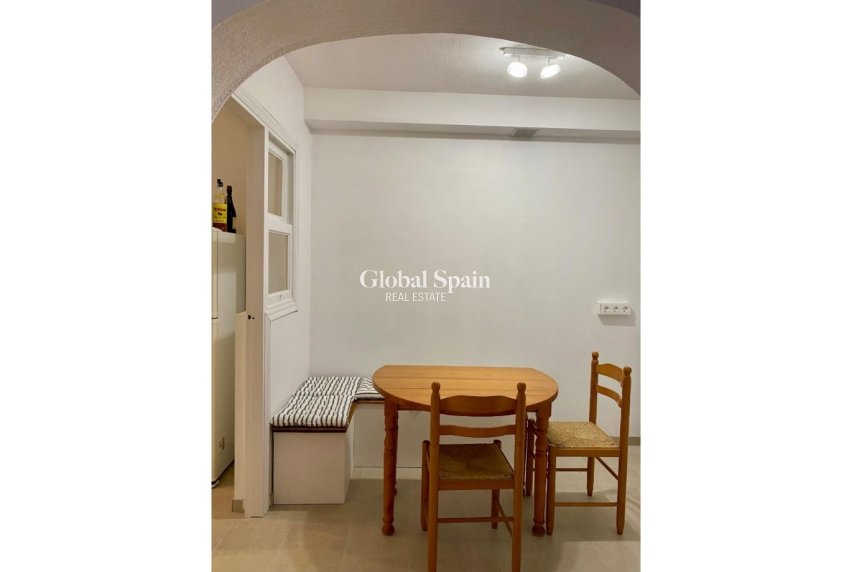 Resale - APARTMENT -
ORIHUELA COSTA - CABO ROIG
