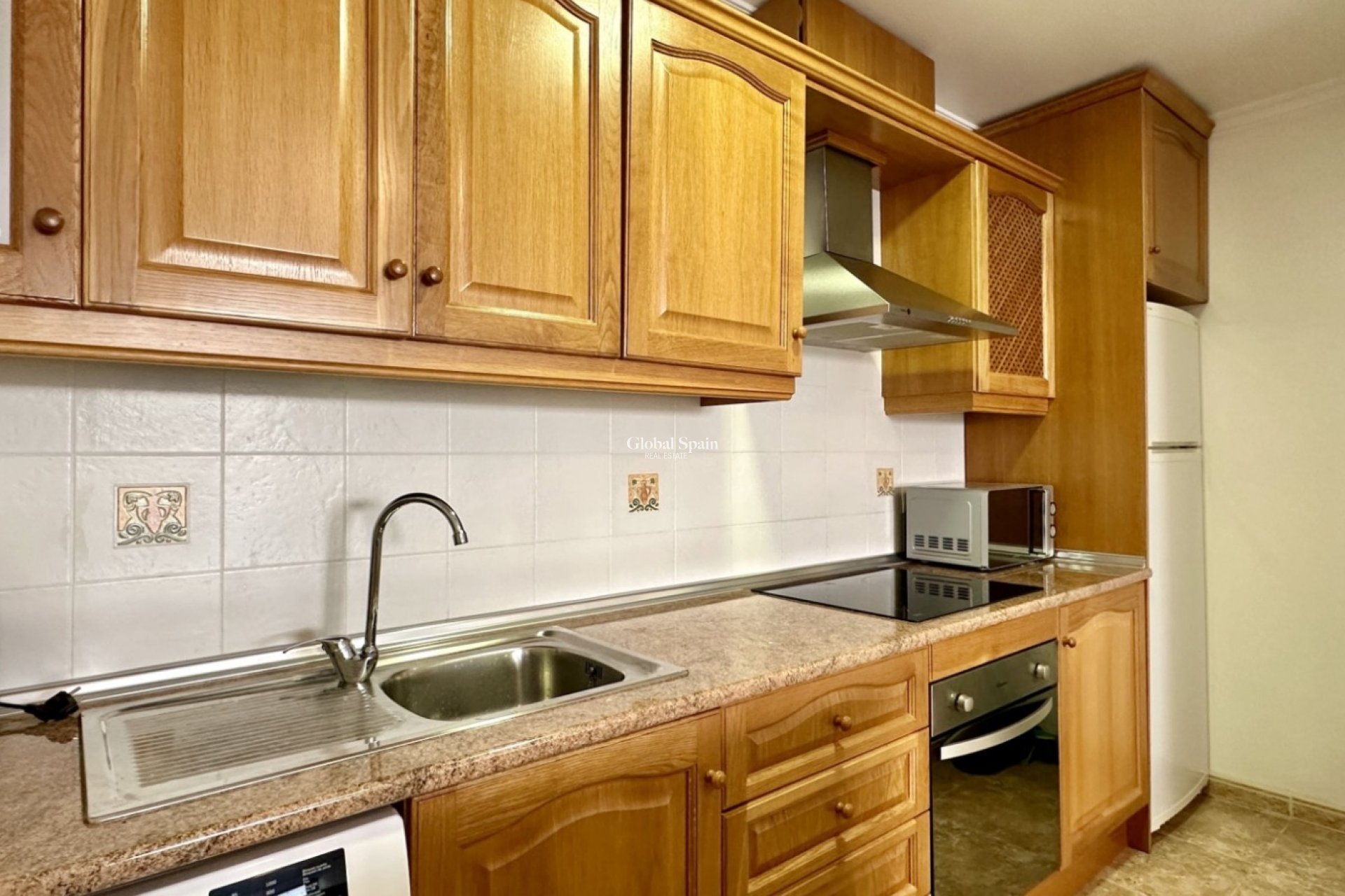 Resale - APARTMENT -
ORIHUELA COSTA - CABO ROIG