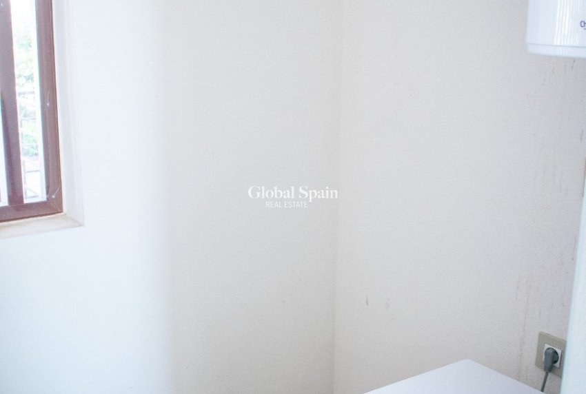 Resale - APARTMENT -
ORIHUELA COSTA - CABO ROIG