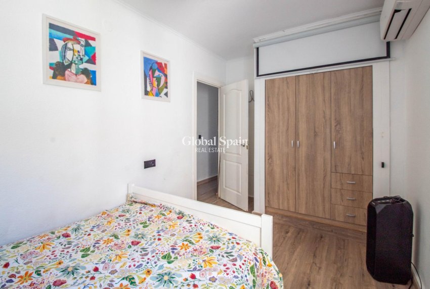 Resale - APARTMENT -
ORIHUELA COSTA - CABO ROIG