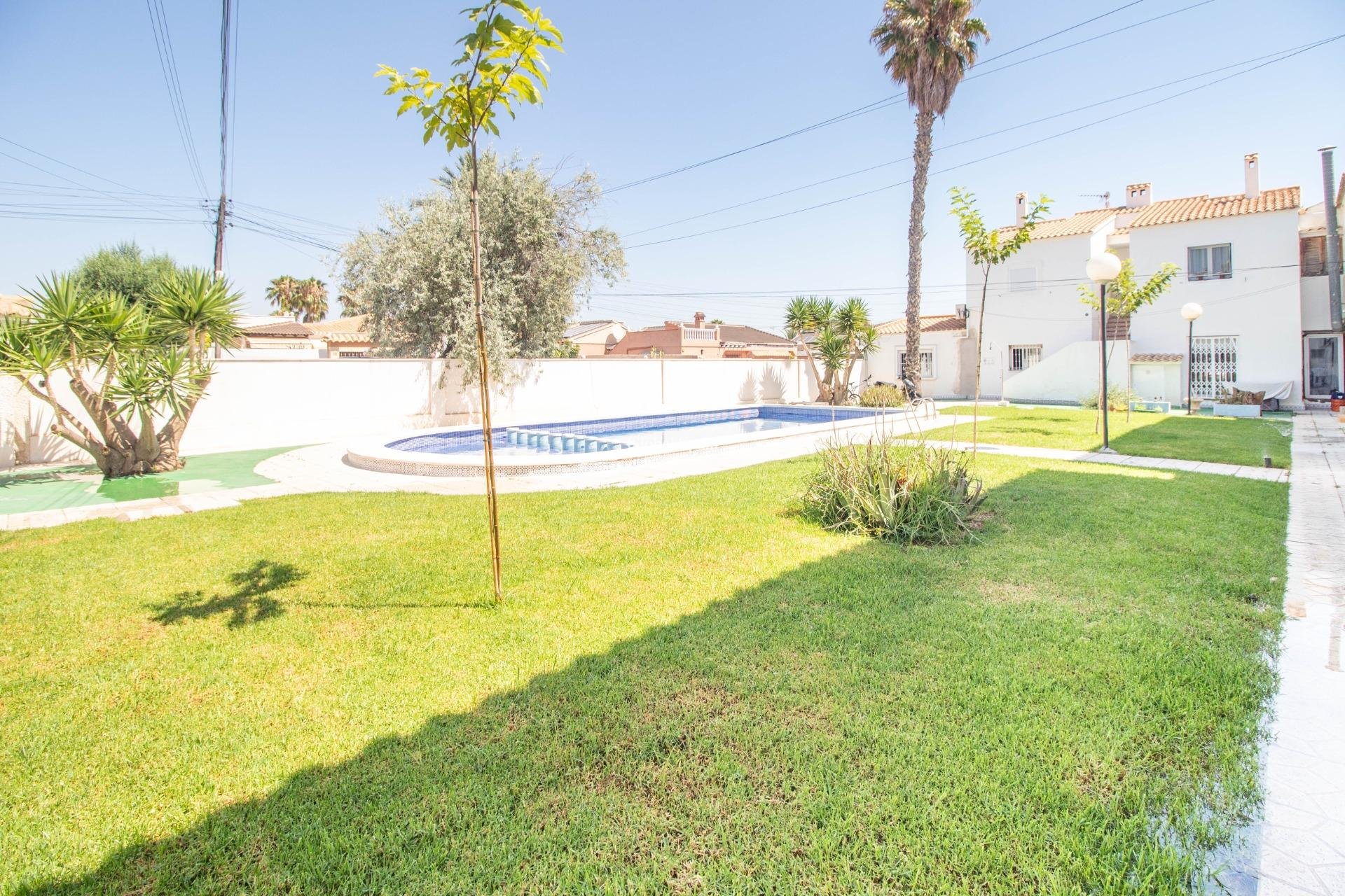 Resale - APARTMENT -
ORIHUELA COSTA - CABO ROIG
