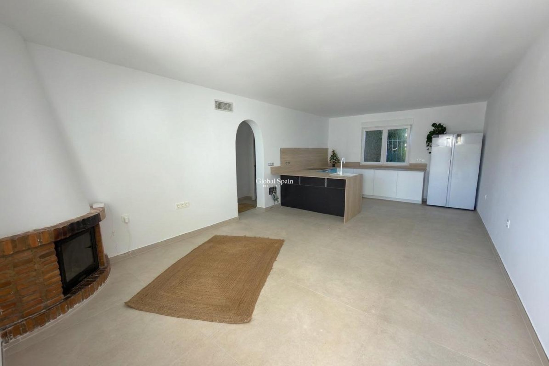 Resale - APARTMENT -
ORIHUELA COSTA - CABO ROIG