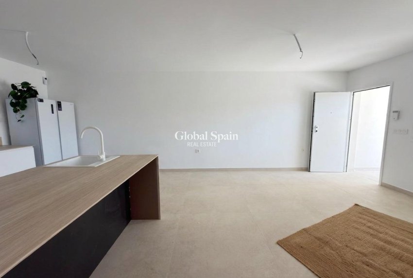 Resale - APARTMENT -
ORIHUELA COSTA - CABO ROIG