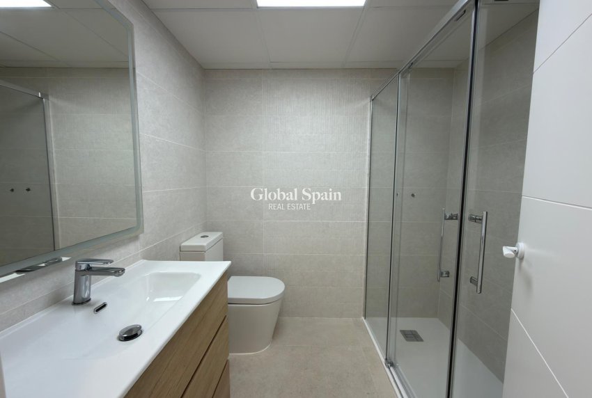 Resale - APARTMENT -
ORIHUELA COSTA - CABO ROIG