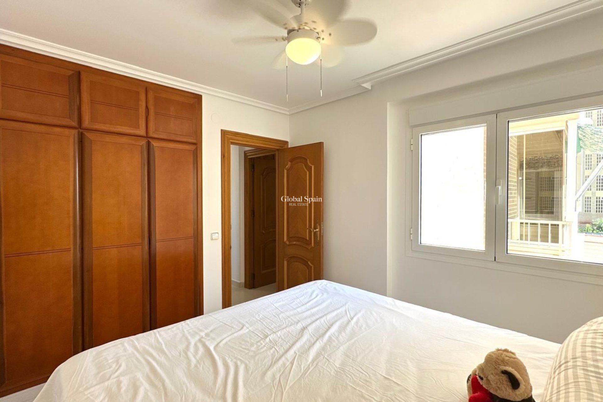 Resale - APARTMENT -
ORIHUELA COSTA - CAMPOAMOR