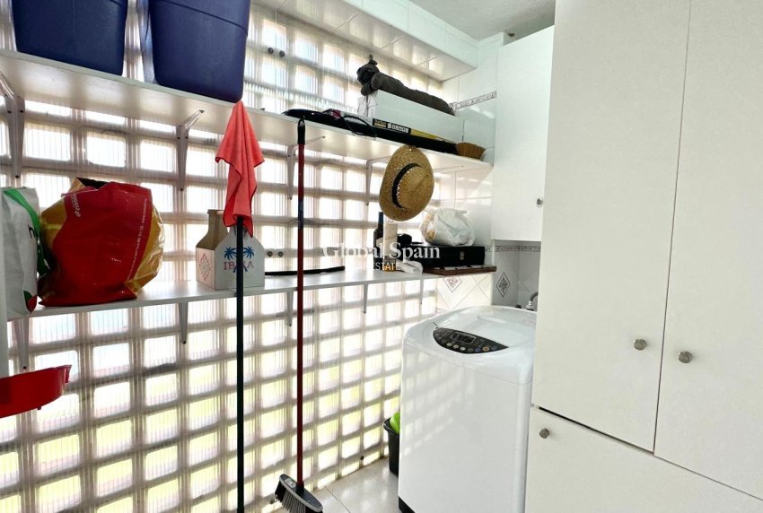 Resale - APARTMENT -
ORIHUELA COSTA - CAMPOAMOR